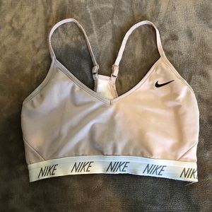 Nike pro light pink Indy sports bra